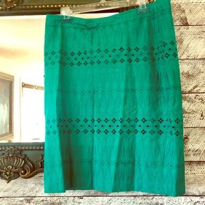 Loft Green Lace Pencil Skirt. Size 12.